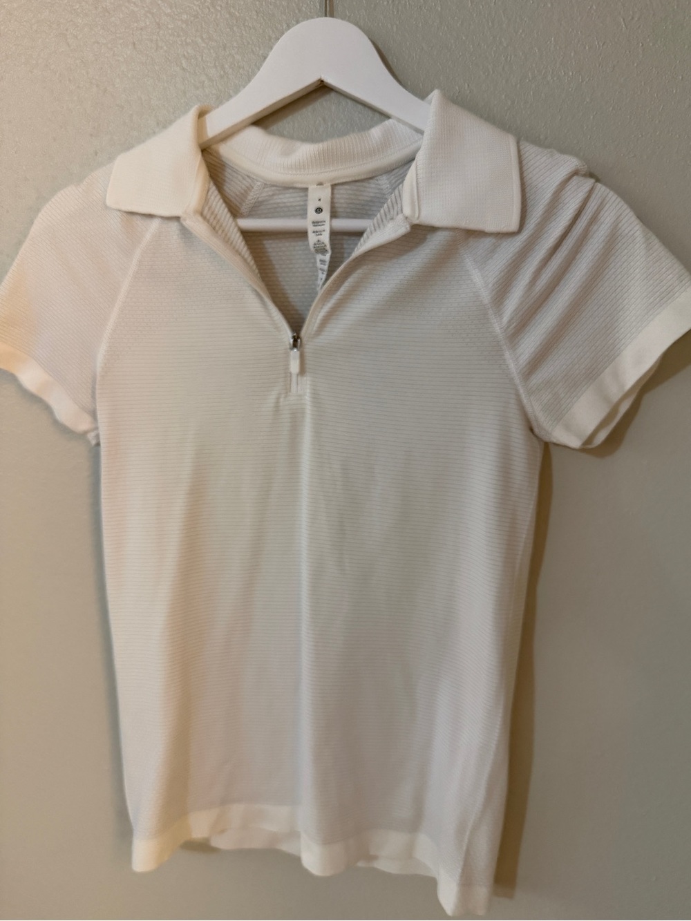 LuLuLemon Lightweight White Zip-Collar Women's Top
